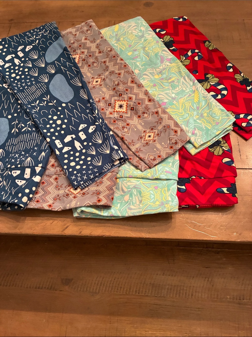 Woman’s Patterned Lularoe Leggings - Blue, Red, Mint & Grey.   Tall and Curvy